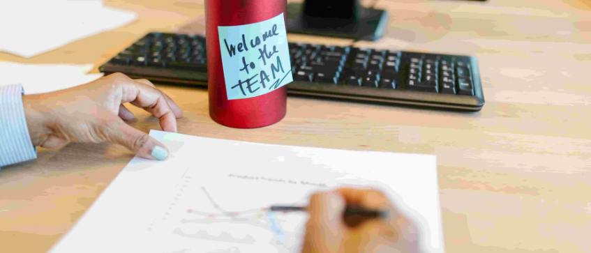 importance of corporate gifts for branding and client relationships